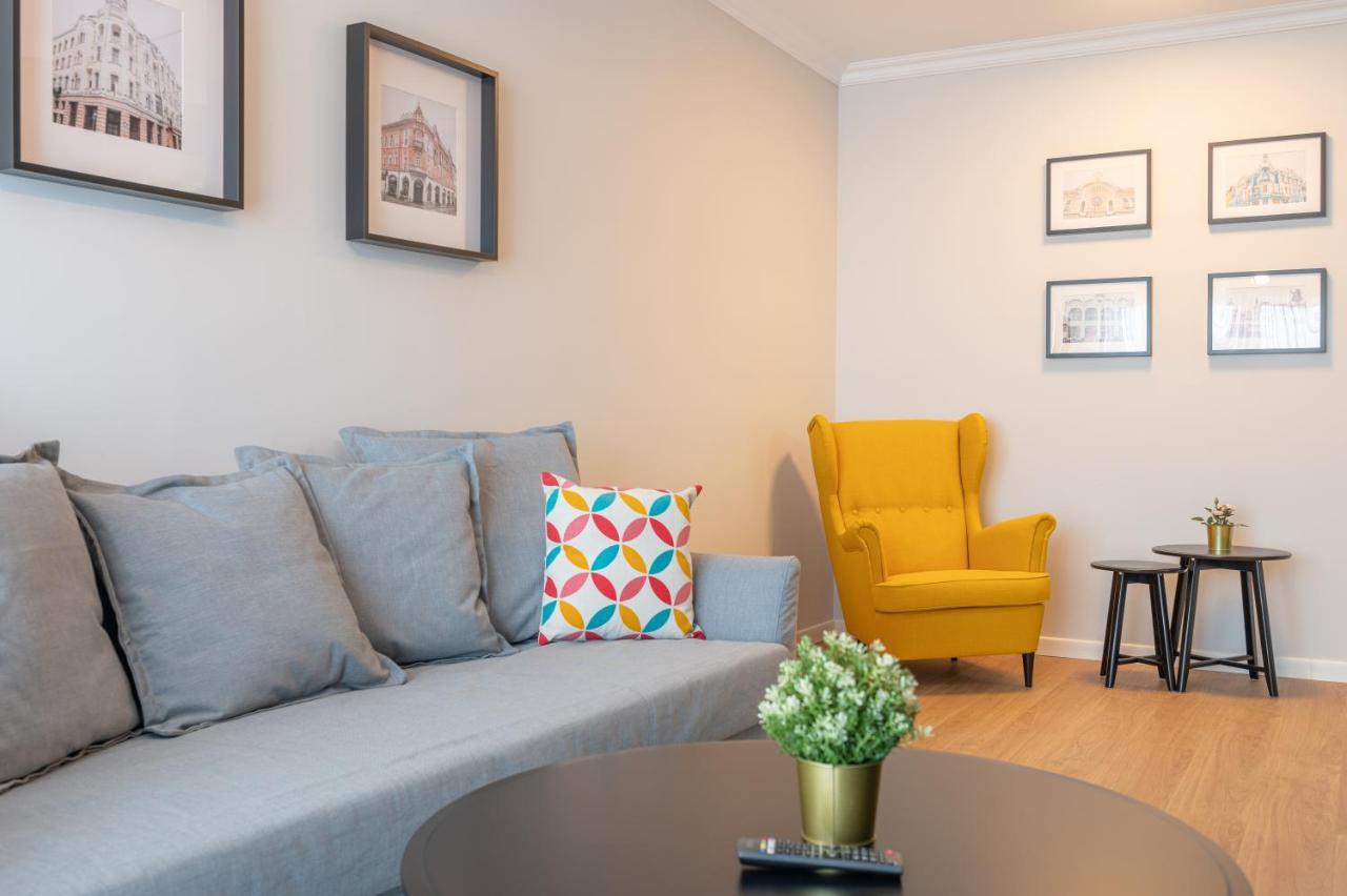 Lilla Flats Appartement Oradea Buitenkant foto