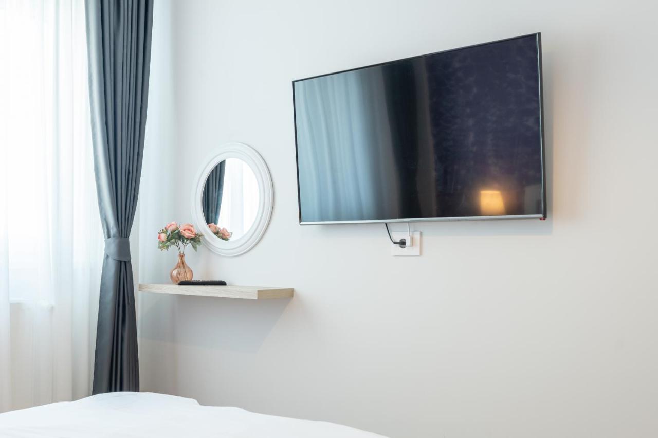 Lilla Flats Appartement Oradea Buitenkant foto