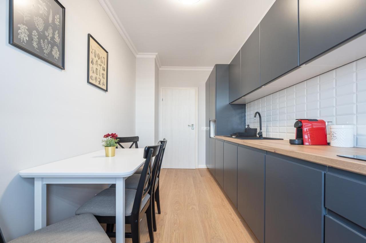 Lilla Flats Appartement Oradea Buitenkant foto